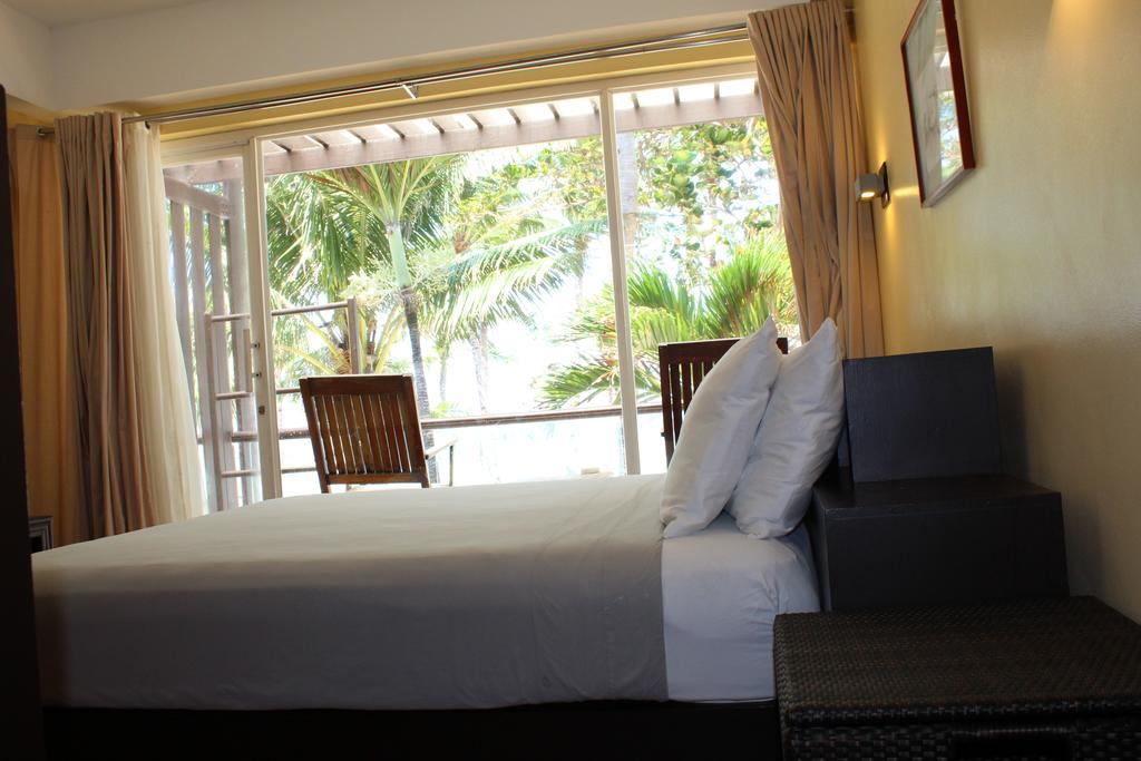 Boracay Sandcastles The 3*